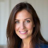 Profesjonelt portrett av Ingrid Larsen.